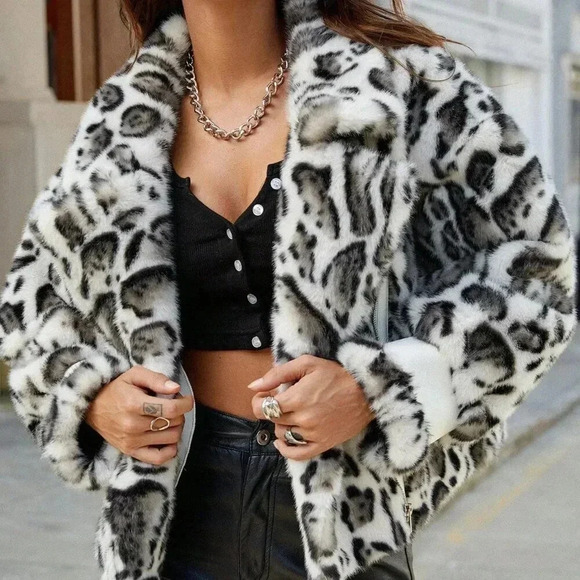 Black And White Casual Women's Leopard Print Fuzzy Fluffy Turndown Jacket - Picture 2 of 6